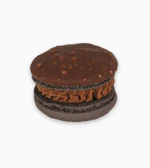 Ferrero Rocher inspired macaron with hazelnut praline cream and cocoa shells